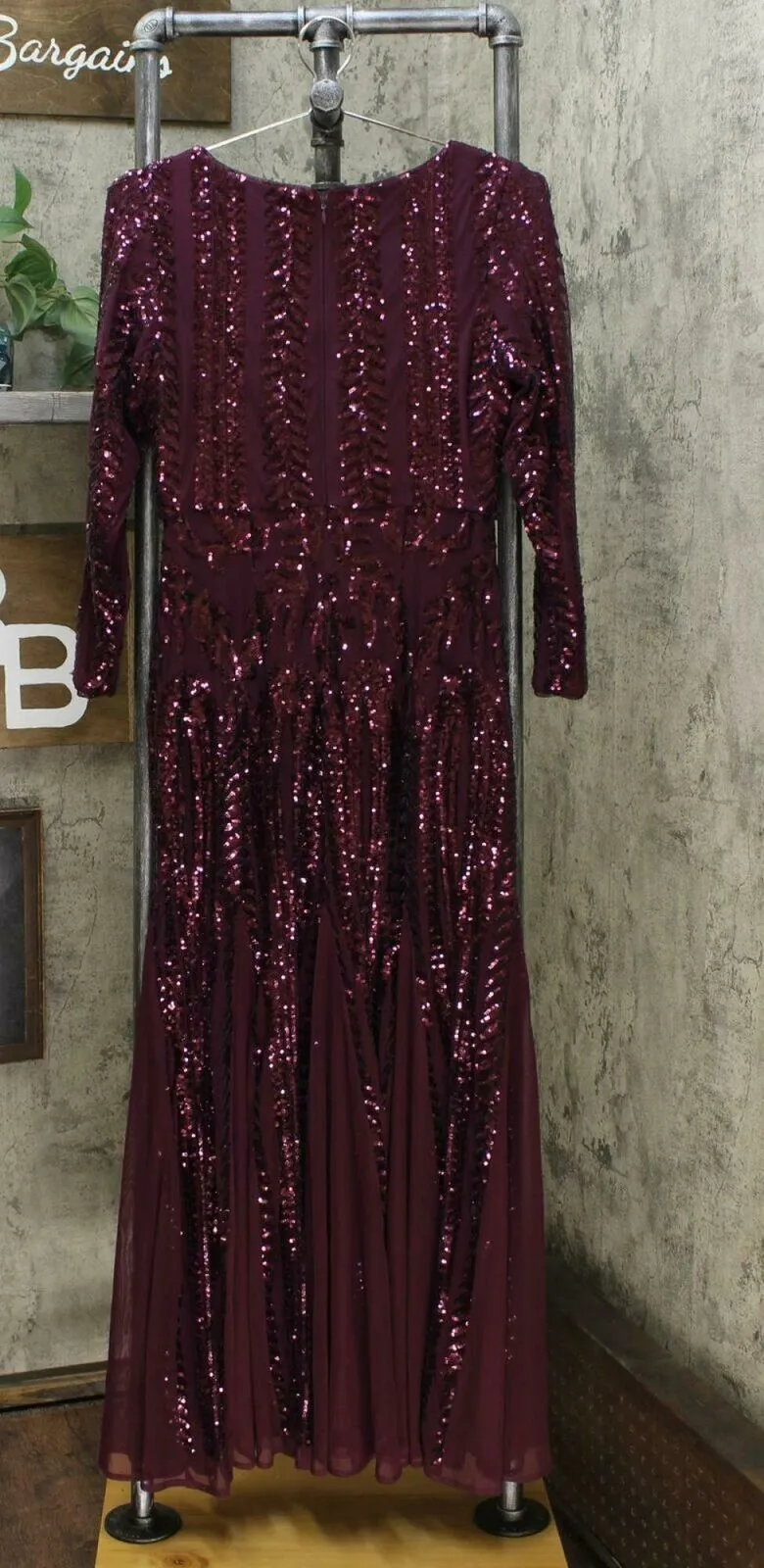 R&M Richards Women's Petite Embellished Godet Gown Burgundy 4 Petite