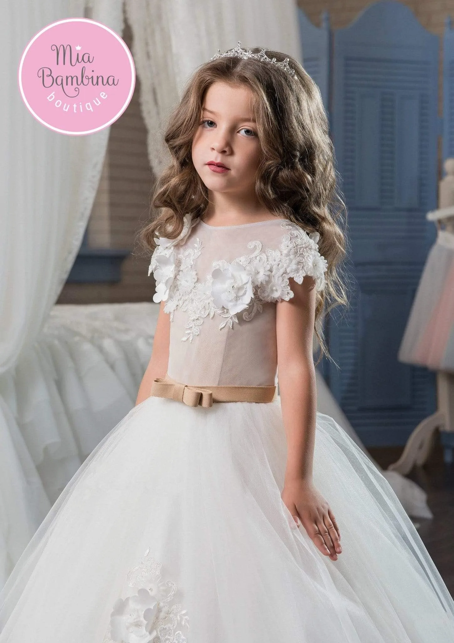 San Francisco Flower Girl Dress in Size 9-10/Ivory