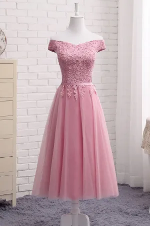 Sexy A Line Off-the-shoulder Sleeveless Tulle Long Bridesmaid Dresses with Appliques OHS120