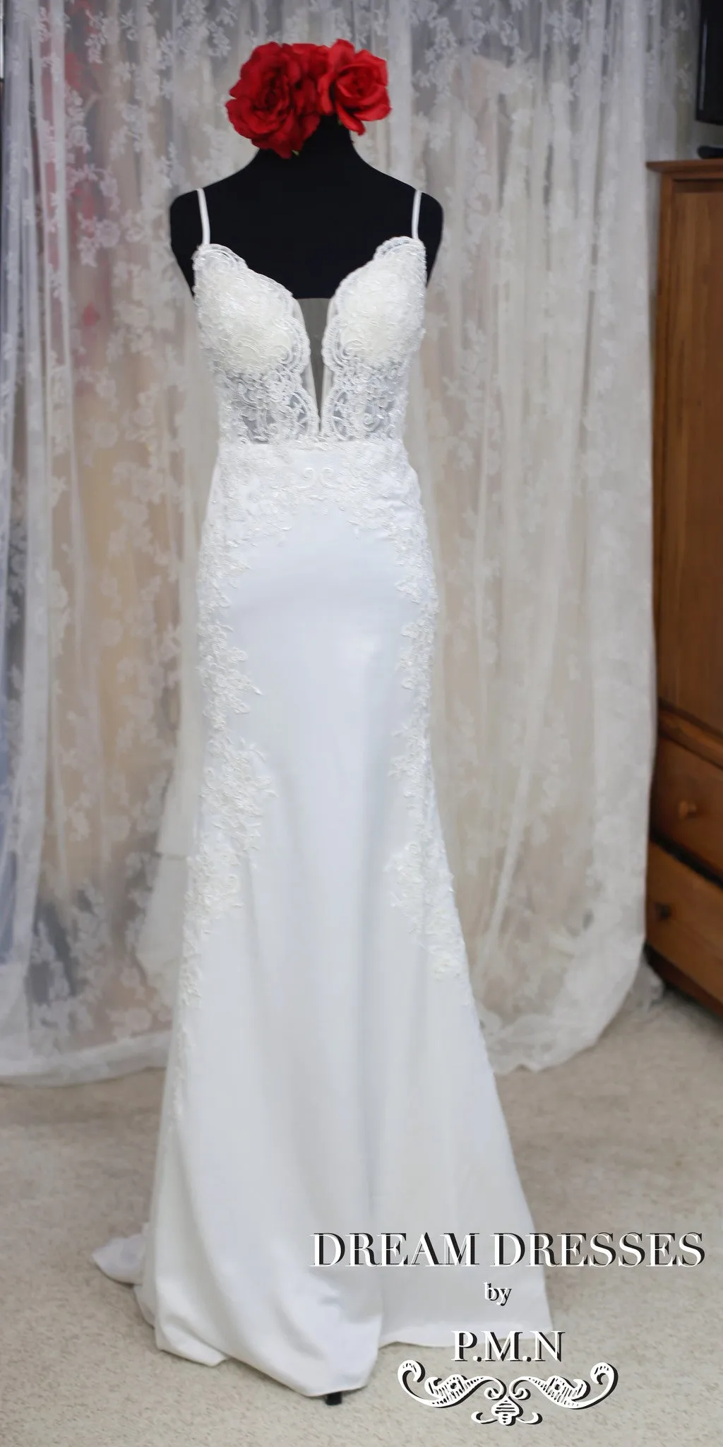 Sexy Low Back Wedding Dress (#SS16301)