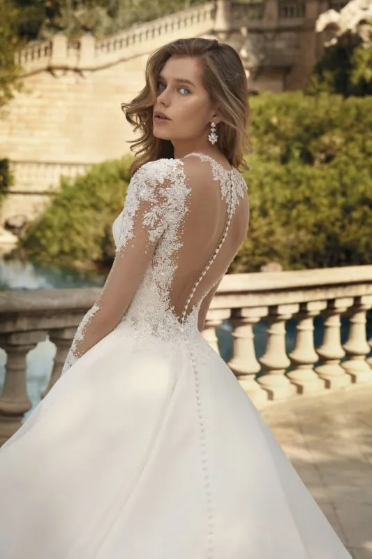 Size 16 Demetrios 1161 Ivory/Nude Gown