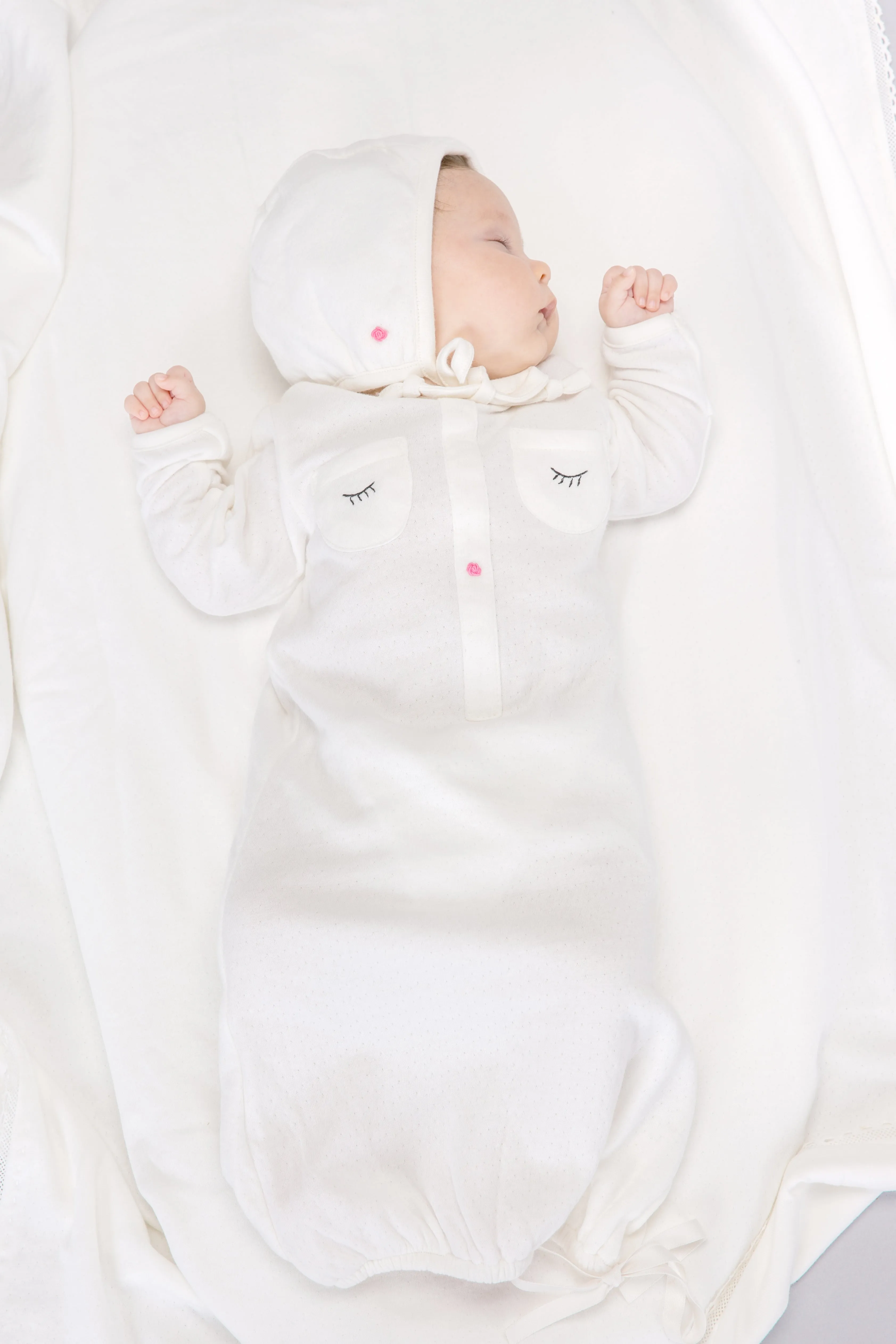 Sleepy Eyes & Rose Baby Gown, Ivory