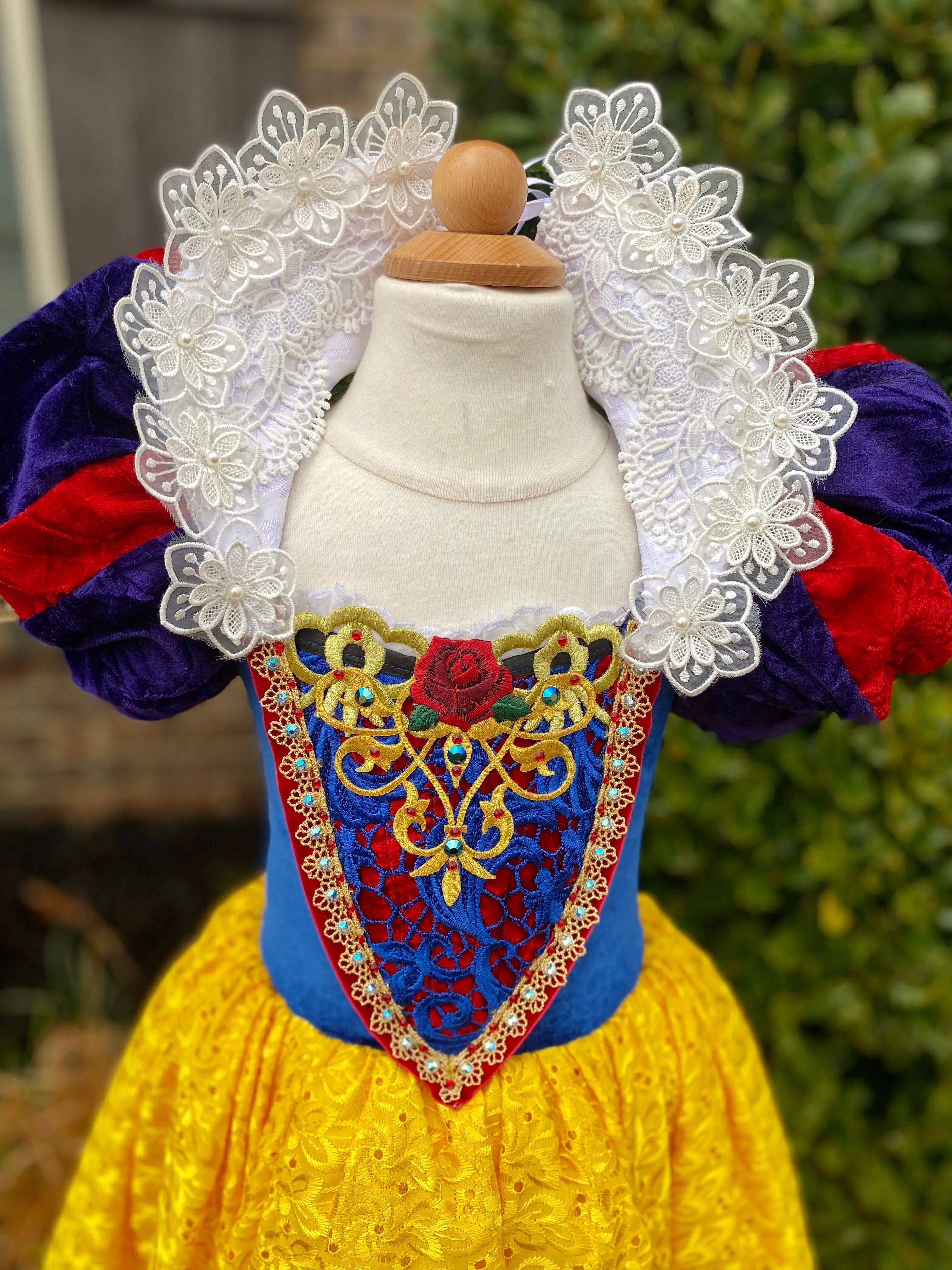 Snow White Couture