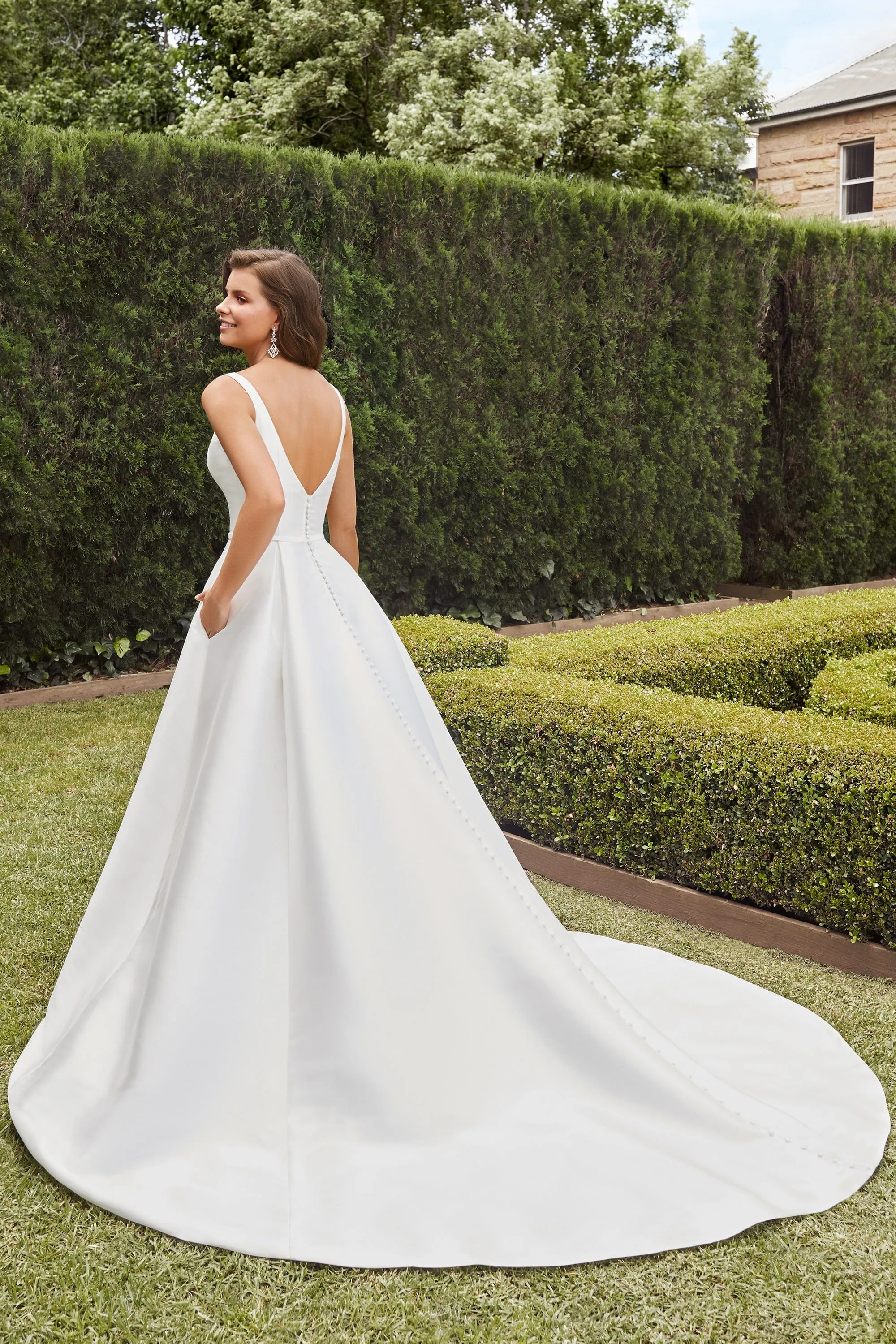 Sophia Tolli: Y22263 - Quinn