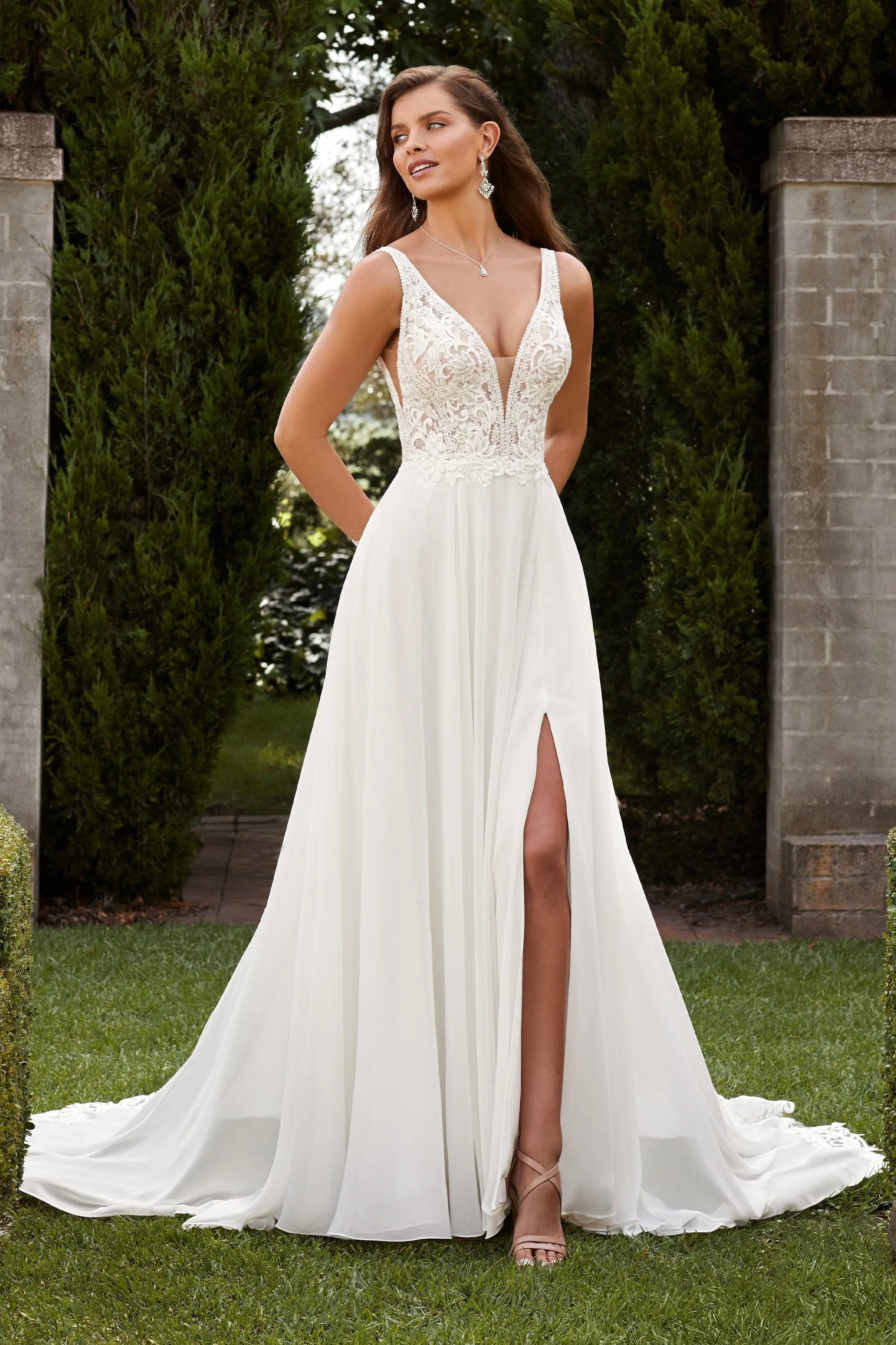 Sophia Tolli: Y22271 - Claudia