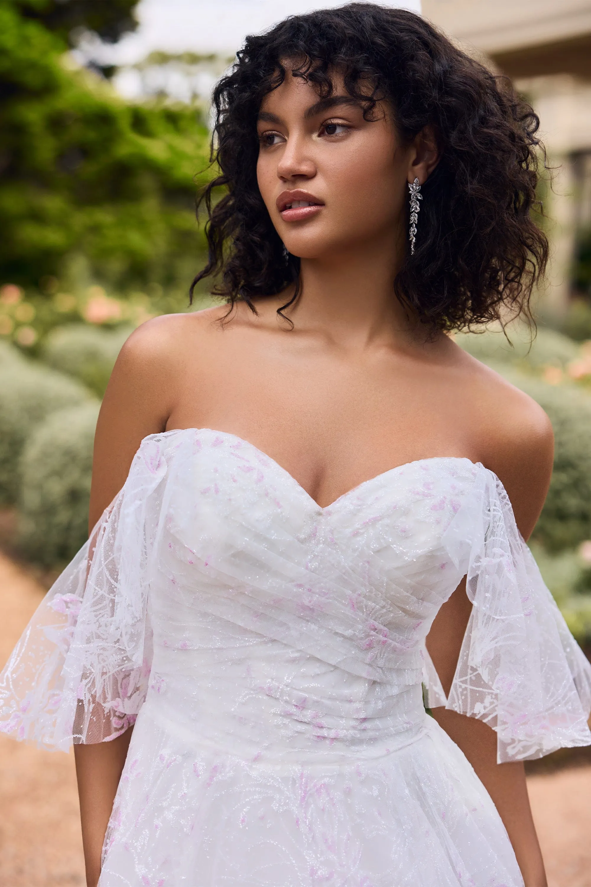 Sophia Tolli: Y3137 - Noelle