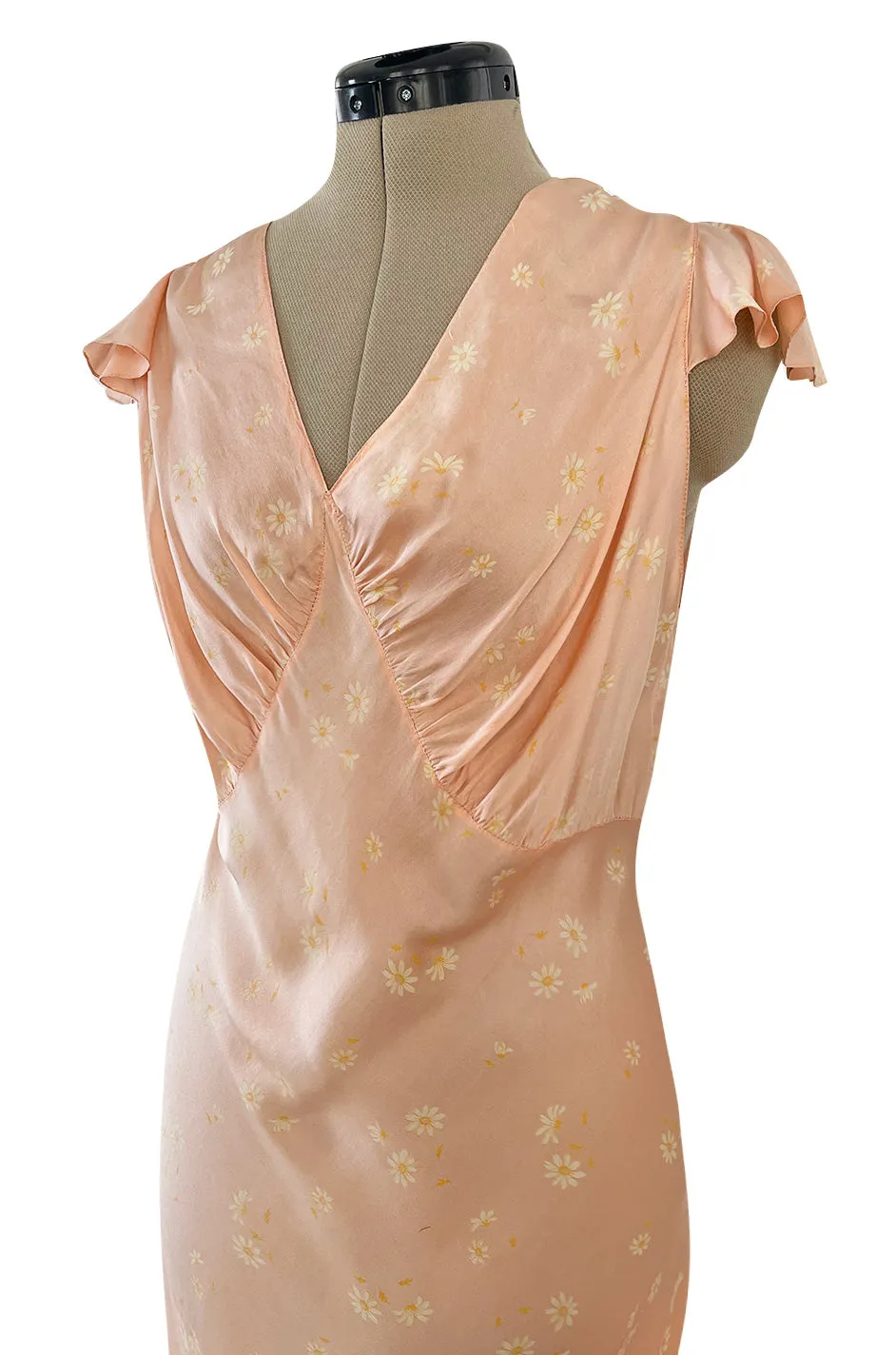 Stunning 1930s Bias Cut Soft Peach Pink Silk Lingerie Dress w Floral Daisy Print