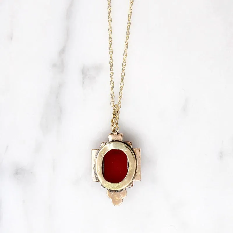 Sweet Little Cameo Pendant Framed in Gold & Pearls