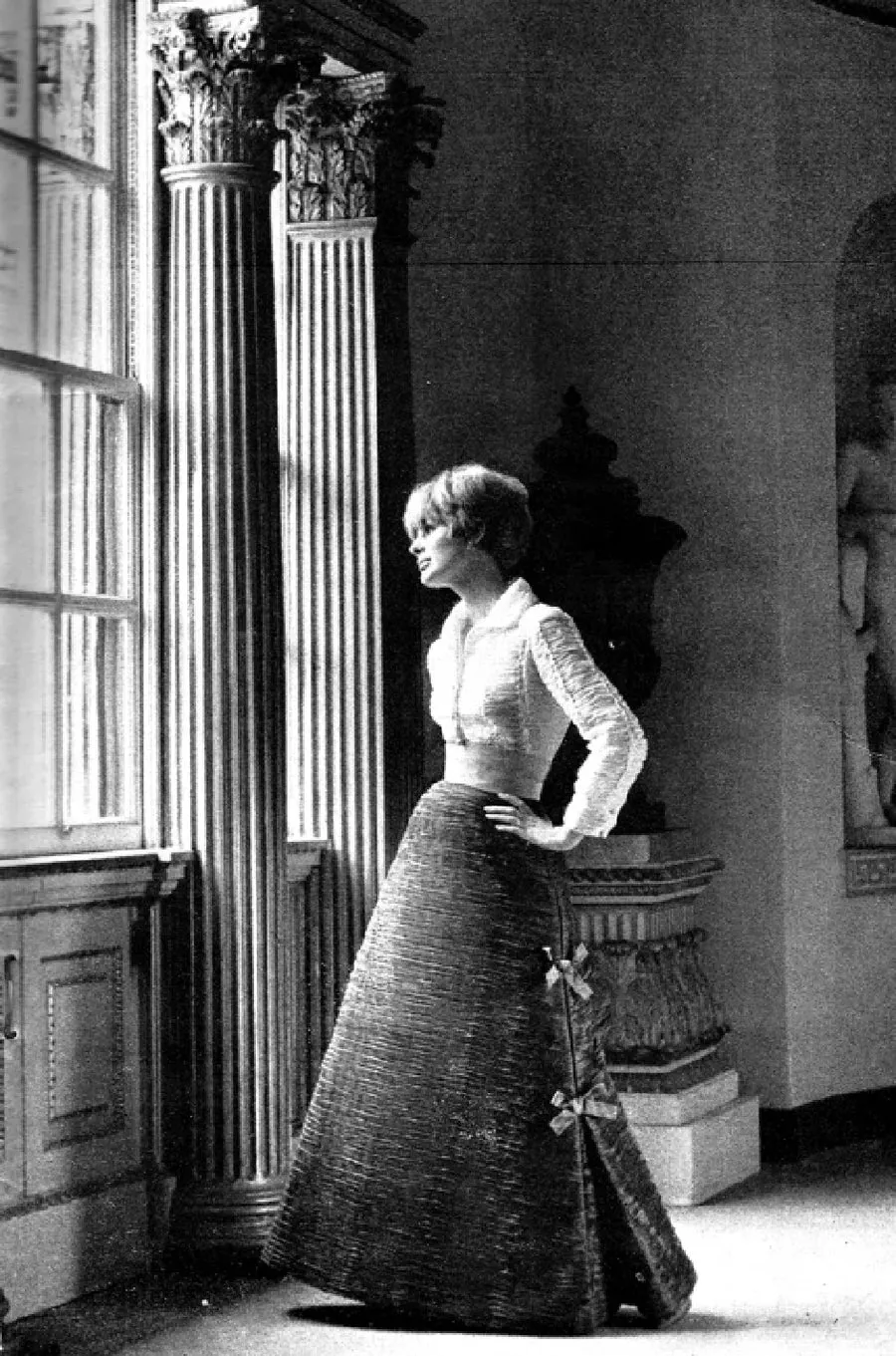 Sybil Connelly 1950's/1960's Muted Periwinkle Pleated Irish Linen Gown   Stole