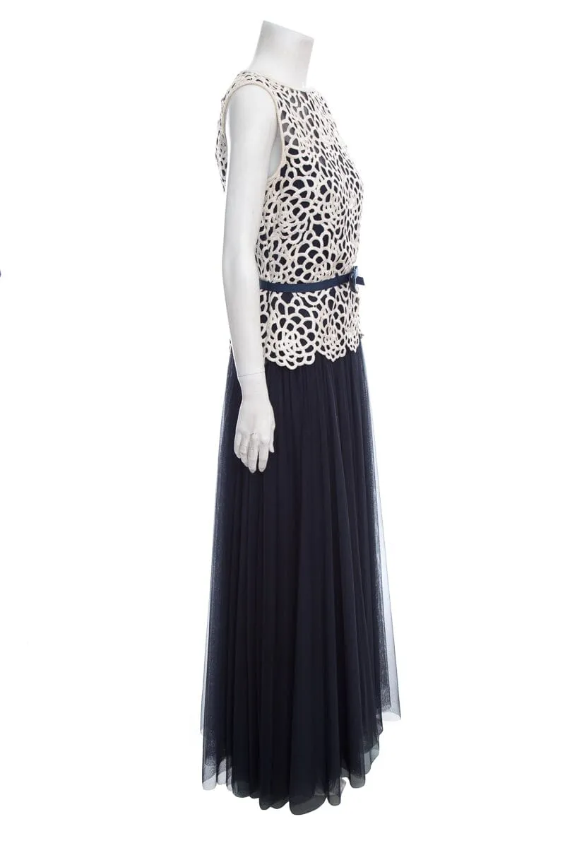 Tadashi Shoji White & Navy Knit Lace Gown SZ 6