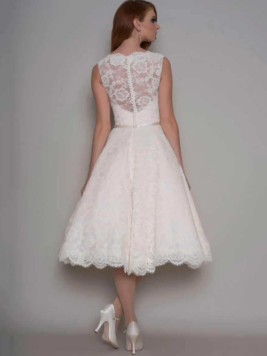 Tea-Length A-Line Appliqued V-Neck Sleeveless Lace Wedding Dress-MK_705317