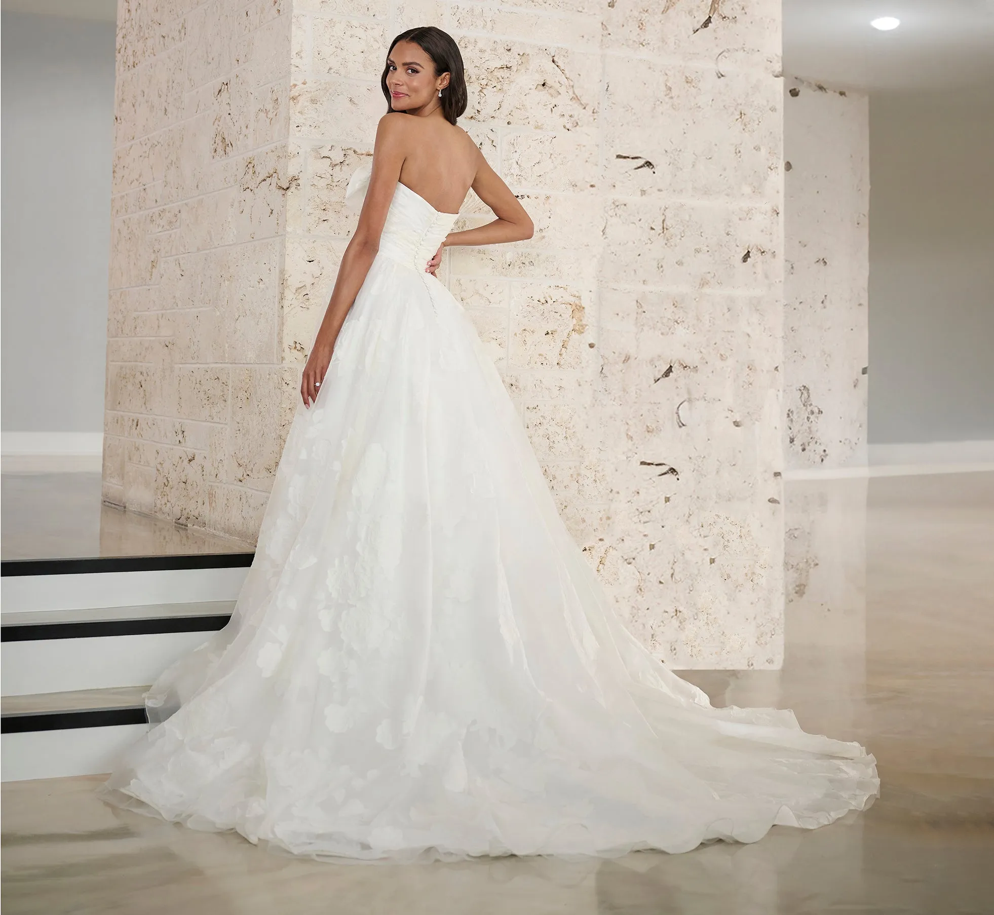 Textured Organza A-Line Gown With Detachable Bow In Ivory