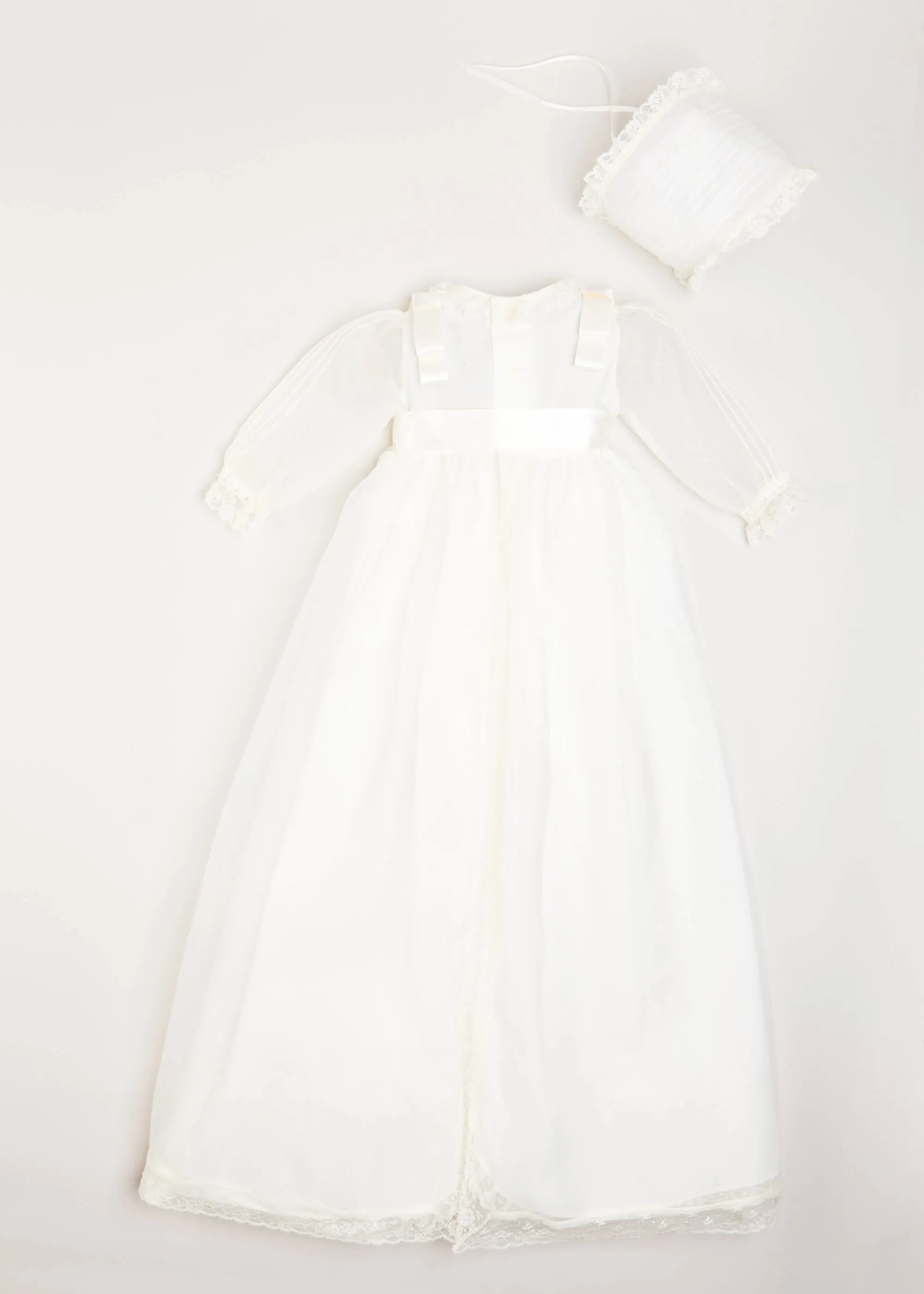 Traditional Cream Christening Gown with Bonnet (6-12mths)