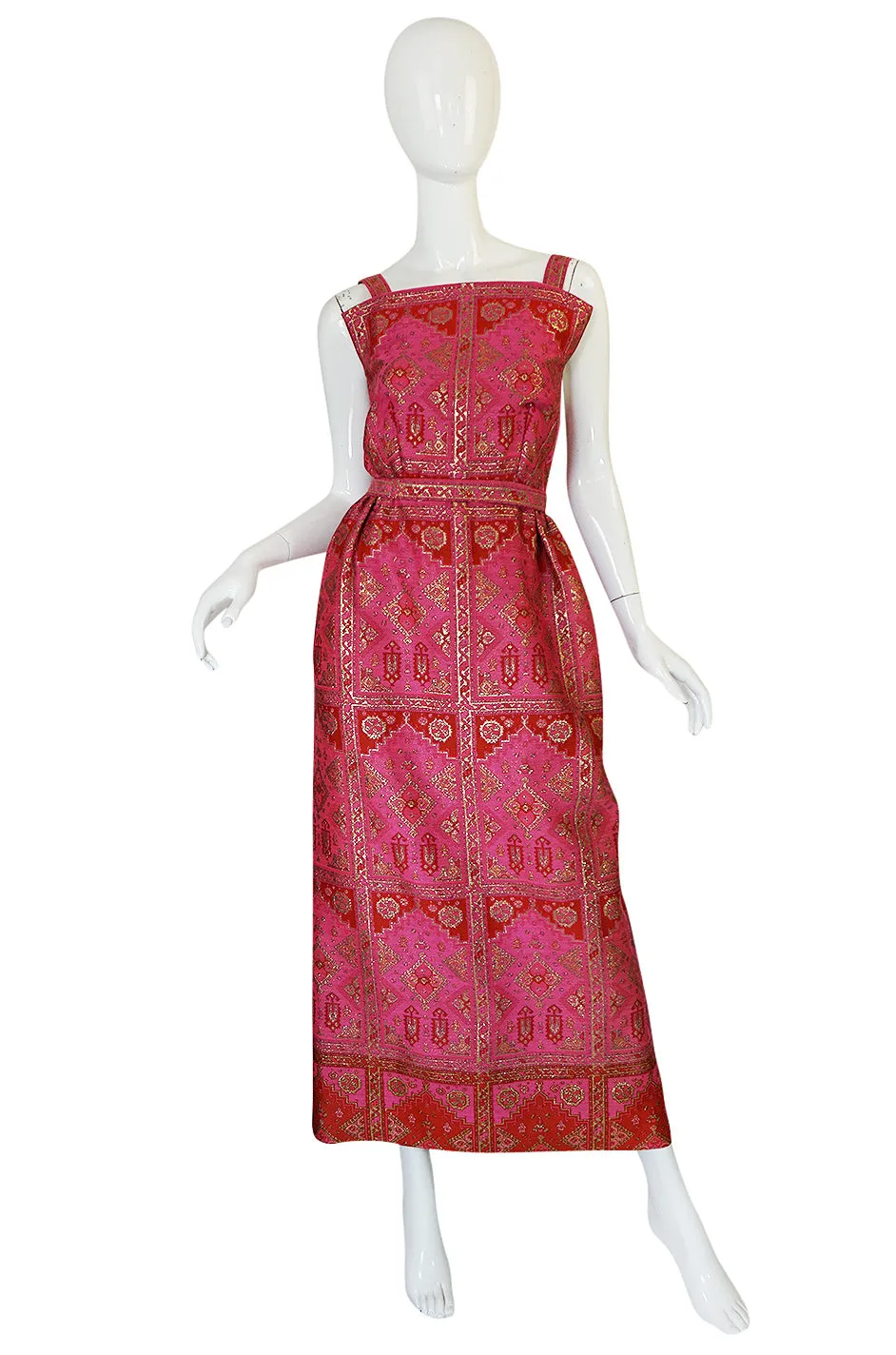 Unusual 1960s Backless Pink & Gold Metallic Brocade Dress