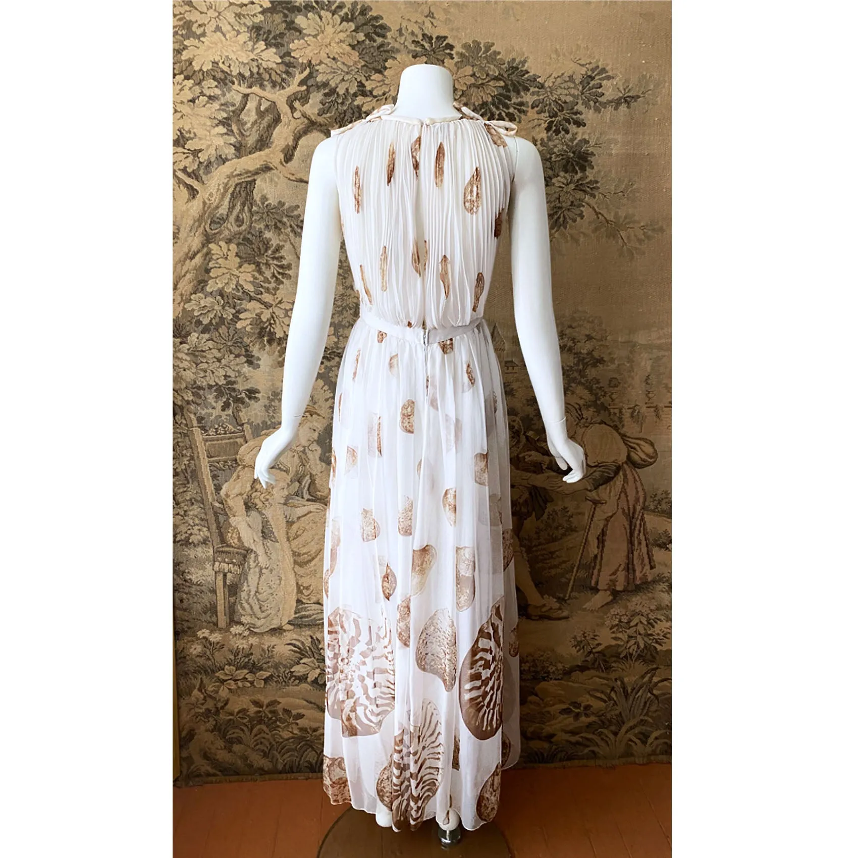 Valentino 1970s Seashell Print Dress