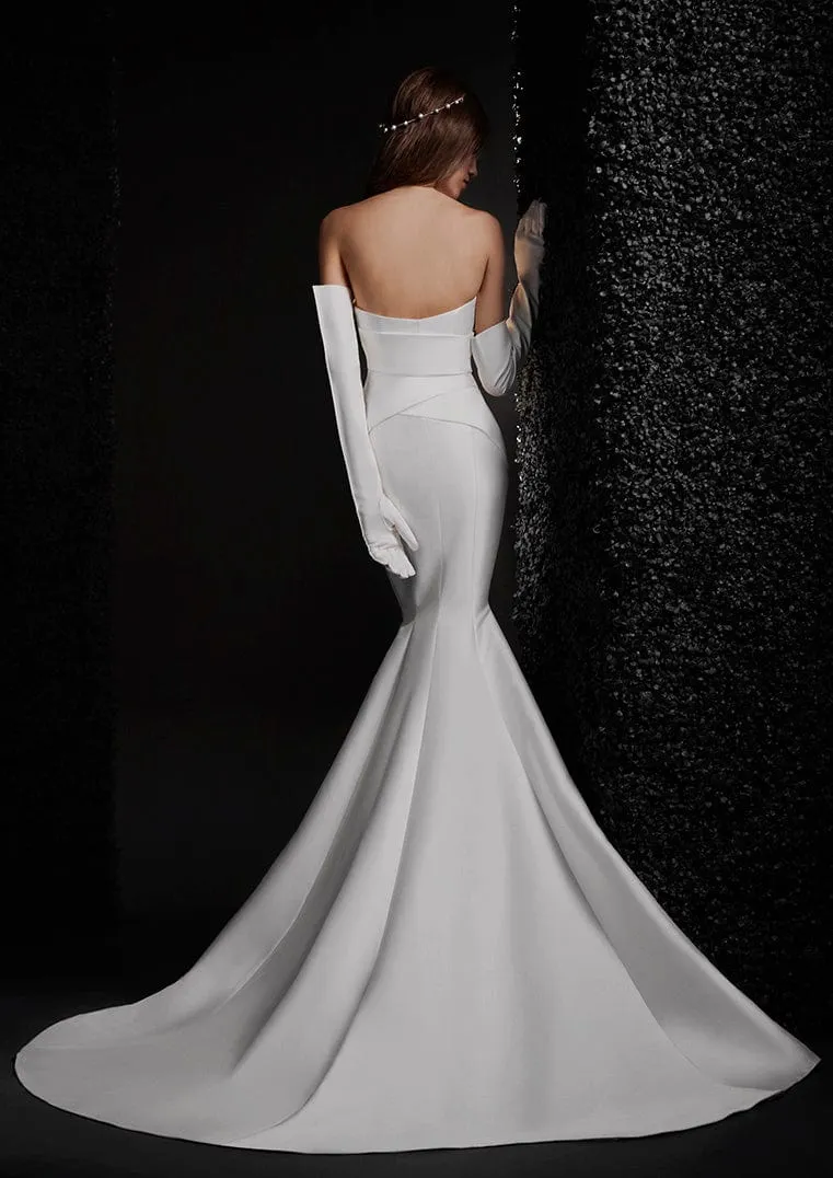 Vera Wang: Lucille