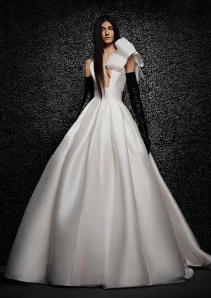 Vera Wang: Margot