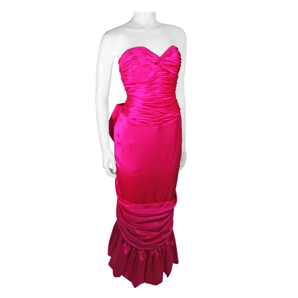 VICKY TIEL Magenta Gown with Large Bow Size Small