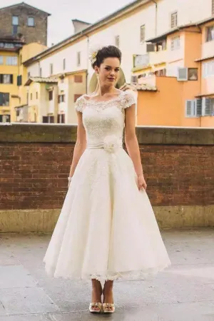 Vintage A Line Bateau Tea-length Sleeveless Long Tulle Romantic Bridal Gown Wedding Dresses Flowers OHD159