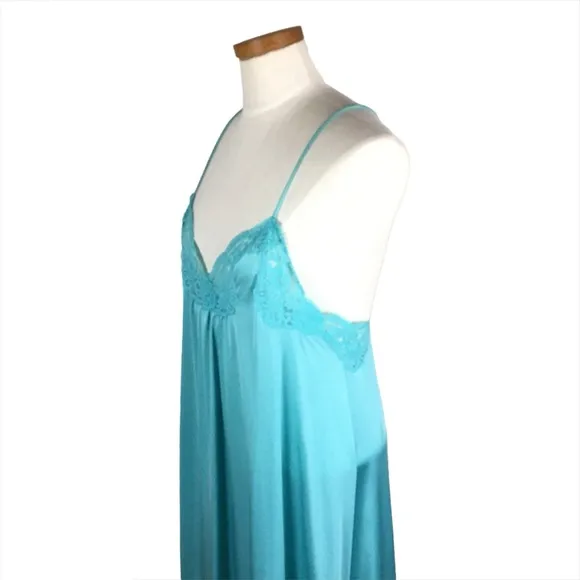 Vintage Shadowline Nylon And Lace Ruffled Hem Gown