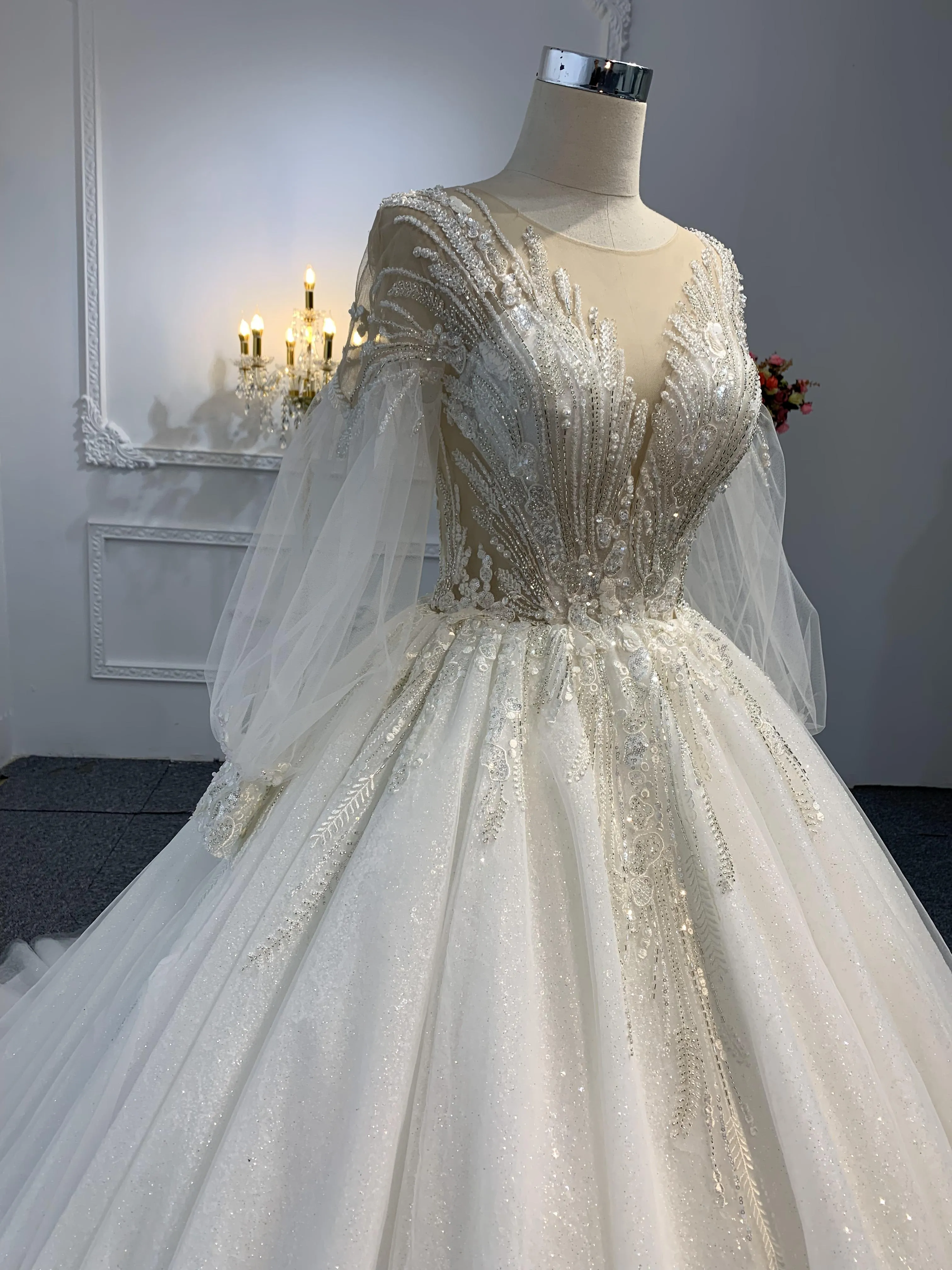 Z032-BYG OWN DESIGN WITH BEAUTIFUL BEADING AND V-NECKLINE BALL GOWN